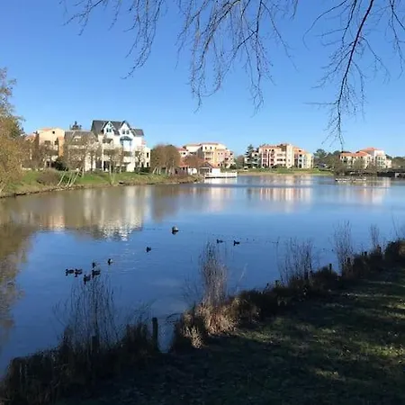 Vue Piscine Et Golf Talmont-Saint-Hilaire